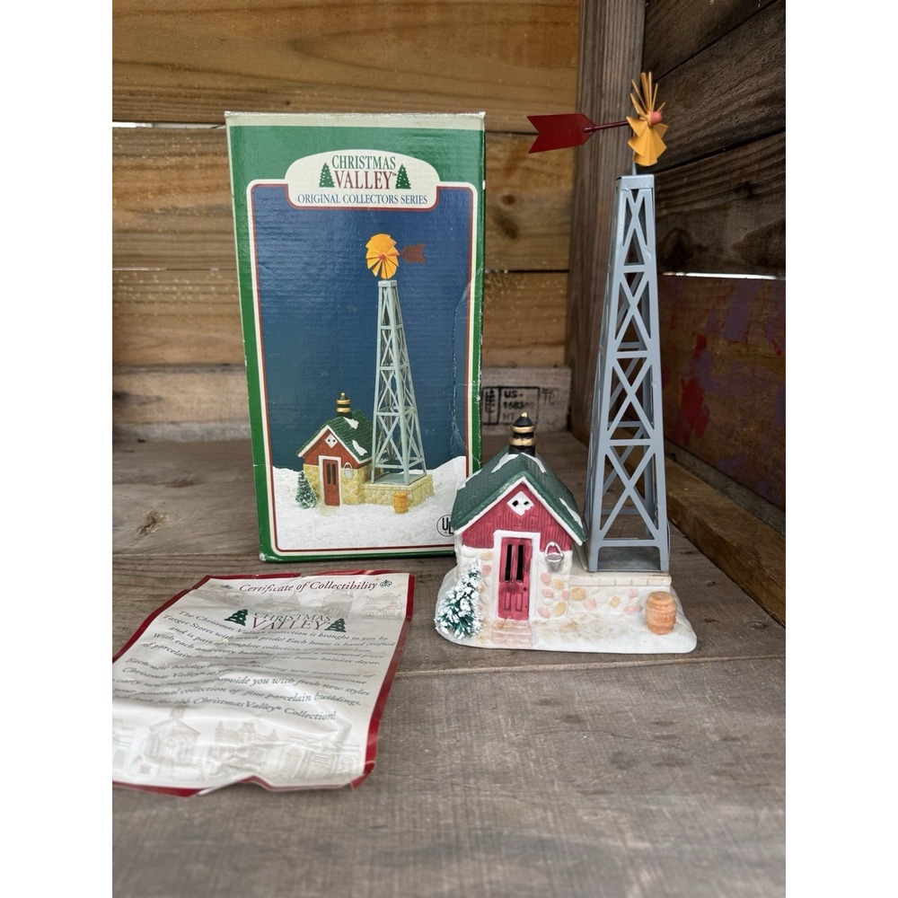 Christmas Valley 1993 Farm Windmill & Pump House Lighted Christmas Village *READ